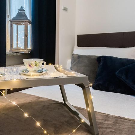 Love & Smile Apartment By Rent All Como Exteriér fotografie