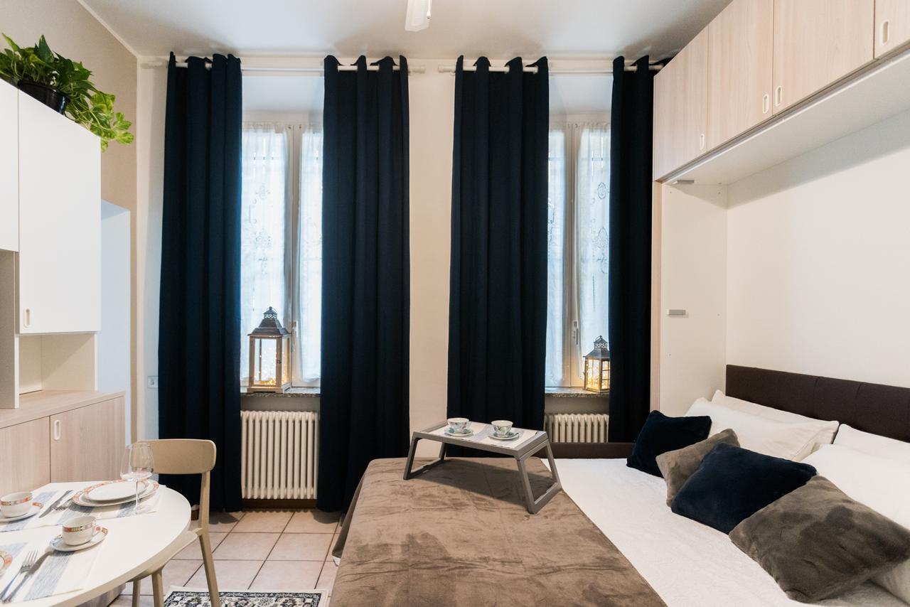 Love & Smile Apartment By Rent All Como Exteriér fotografie