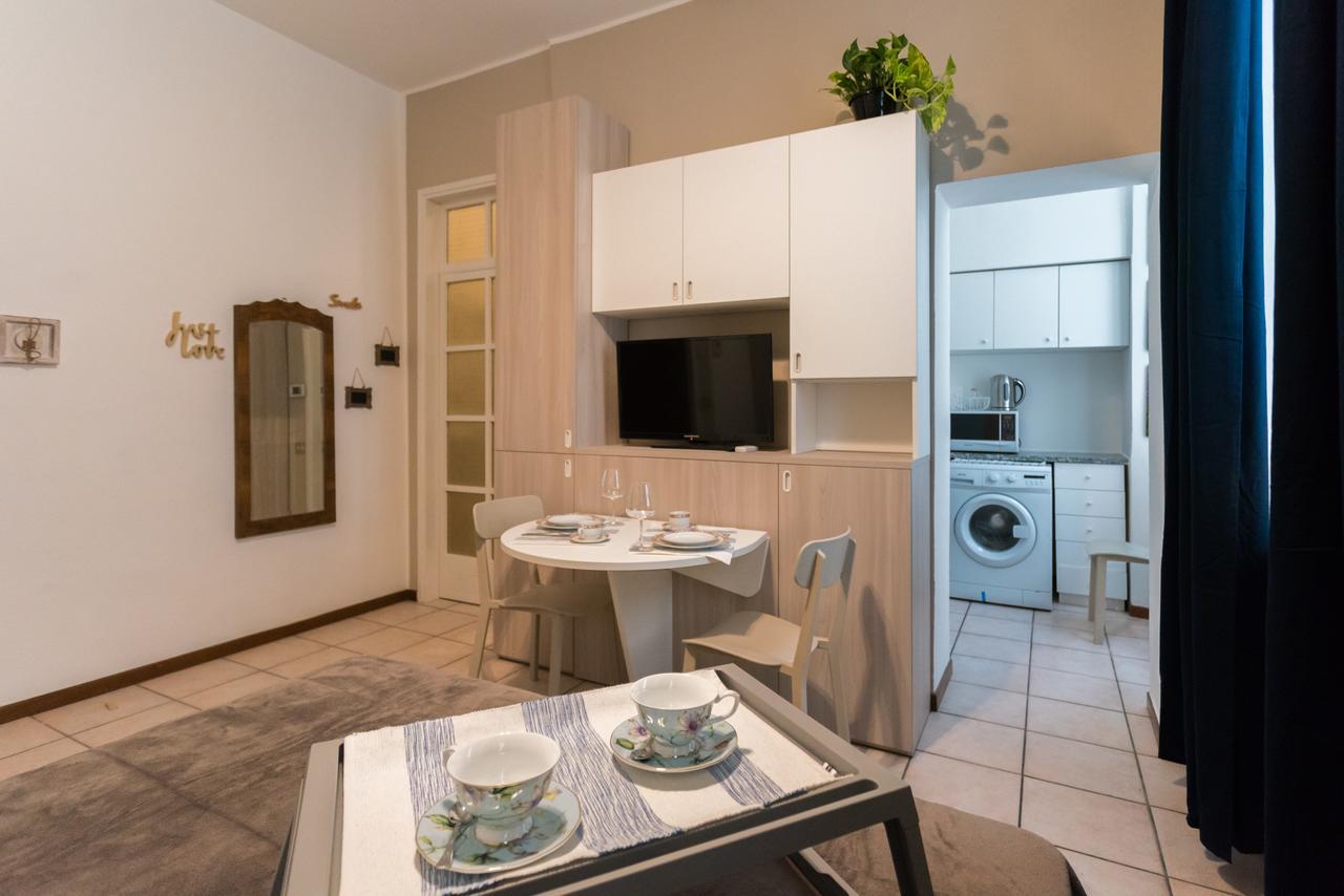 Love & Smile Apartment By Rent All Como Exteriér fotografie
