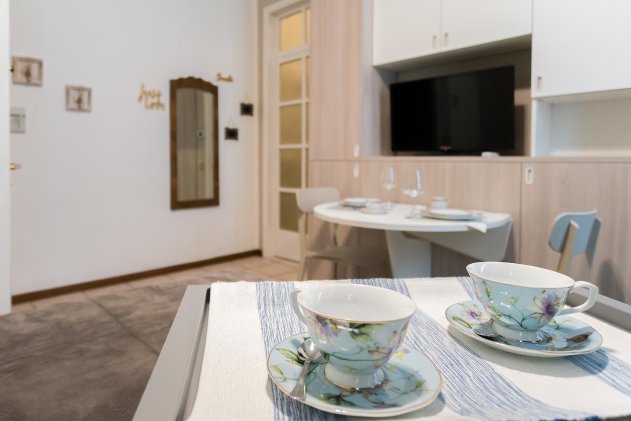 Love & Smile Apartment By Rent All Como Exteriér fotografie