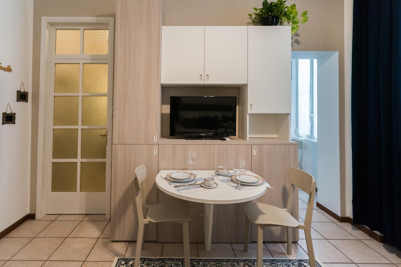 Love & Smile Apartment By Rent All Como Exteriér fotografie